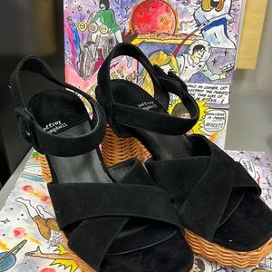Black suede platform heels - BEAUTIFUL ON FOOT THESE ARE BRAND NEW IN BOX